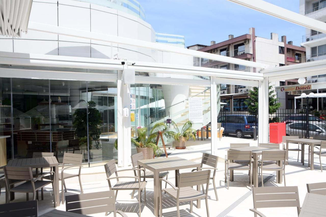 弗杜拿酒店 艾福雷诺德 外观 照片